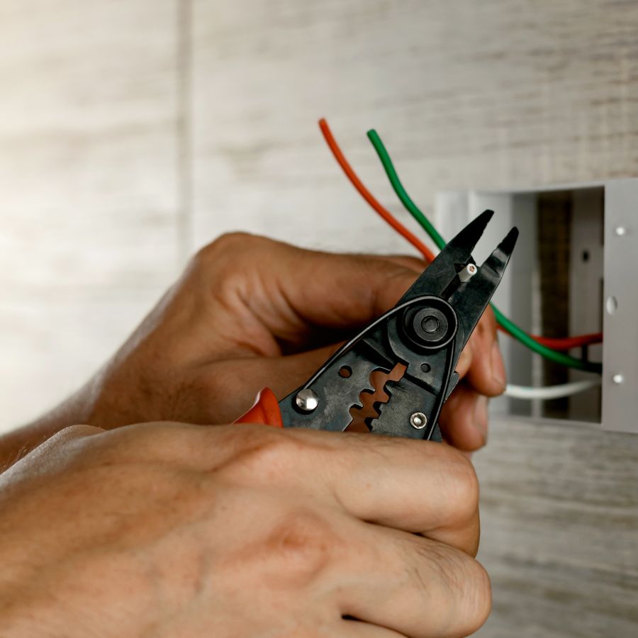 تمديدات كهرباء